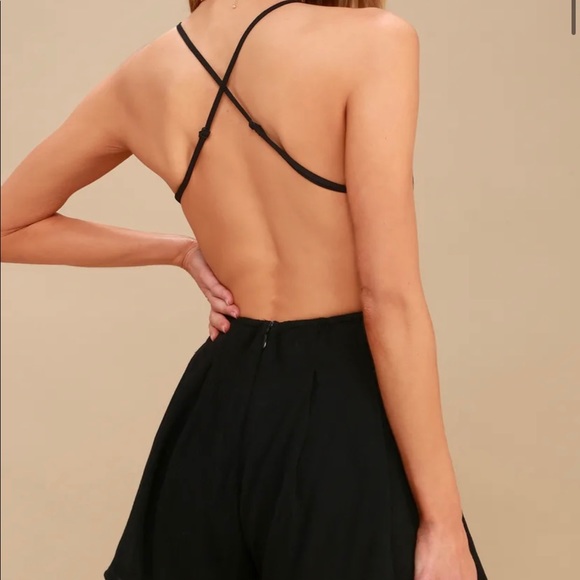 Lulu’s lace romper - Picture 2 of 3